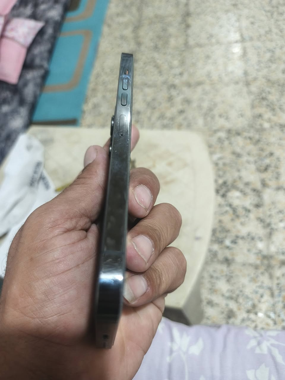 السلام عليكم
١٣ بروماكس
ذاكره ٢٥٦اسود 
ماداخل صيانه بطاريه77
سعر 650وبي مجال
***********
