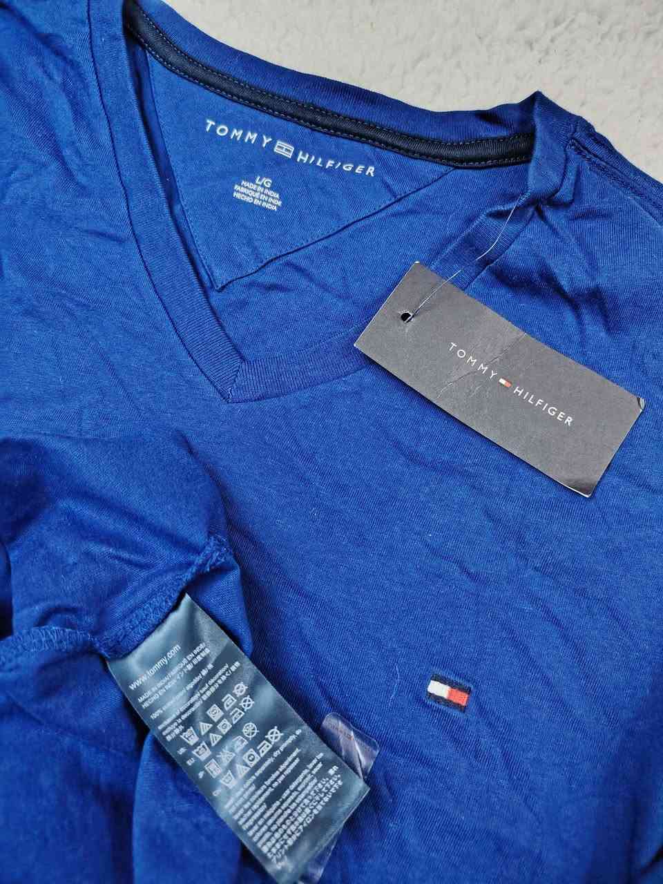 تشيرت تومي هيلفيغر مسبع قطن اصلي وكالة مامستخدم  قياس L


**إذا كنت صاحب هذا الإعلان وتريد حذفه لأي سبب، رجاءا أرسل رسالة إلى الدعم الفني**