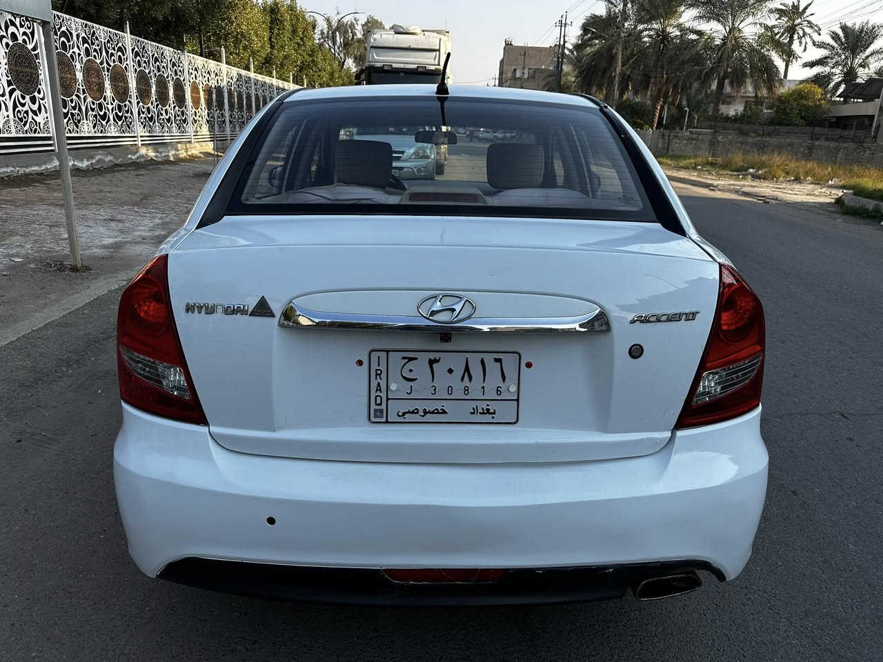 ***********
اكسنت خليجي موديل 2011 محرك 1600 المرغوب السعر 97 ورقة  سيارة بدون صبغ بيها فقط جاملغ خلفي يمين كير اوتو رقم بغداد مشروع وطني تحويل مباشر سياره نضيفه حيل بدون اي نقص كير محرك كلها جاهزة مكان السيارة بغداد الصليخ ال ٦٠٠ للاستفسار هذة رقمي ***********
