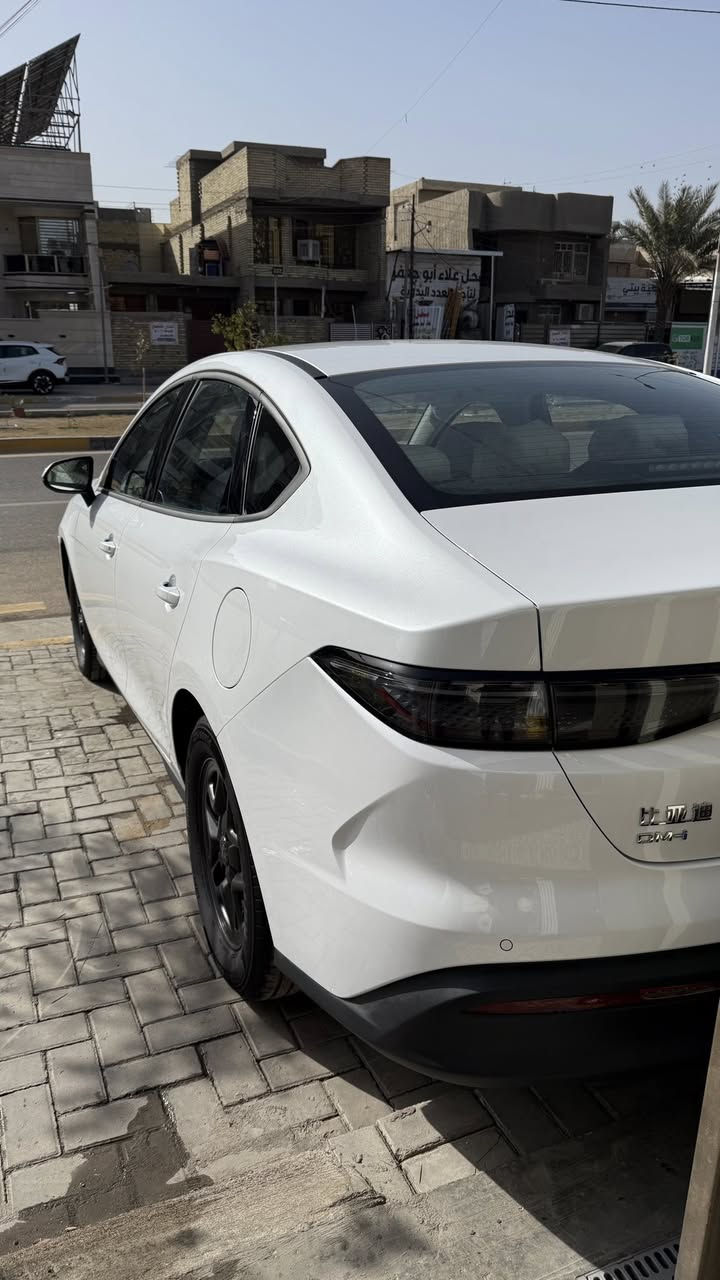 ‏BYD سيل 5 موديل 2025ومراوس بكورلا كروز
رقم بغداد الجديد كامل

‏BYD سيل 5 موديل 2025

رقم بغداد الجديد كامله

السياره زيرو بدون اي ملاحضه

🔰 المواصفات

انتبه السياره : هايبرد & بانزين & كهرباء يعني التفويله الوحده بانزين تمشيك 2100 كيلو

سعه التانكي 65لتر 

حساسات 360

حجم المحرك 1.5

شاشه كبيره

هند بريك كهرباء

دشبول شاشه ديجيتال

اوتو هولد

مفتاح التشغيل بصمه

تشغيل عن بعد تحكمات مقود

منفذ طاقه

منافذ شحن

مقول جلد حياكه

دخول ذكي

3 وضعيات قيادة

اشاير بل مري

تتسع المقصورة ل 5 ركاب

المقاعد جلد رياضي

اريل نفكيتر

لد امامي LED

‏LED بك لايت

قطعتين تبريد 

مثبت سرعة

حجم الاطار 16

مانع تزحلق

شاحنه خلفية

البطاريه ليثيوم الاقوى والاطول عمرا في عالم الهايبرد

السعر 19 وبيمجال الطيبين 
📍مكاني بغداد حي الجهاد الساتذء


**إذا كنت صاحب هذا الإعلان وتريد حذفه لأي سبب، رجاءا أرسل رسالة إلى الدعم الفني**