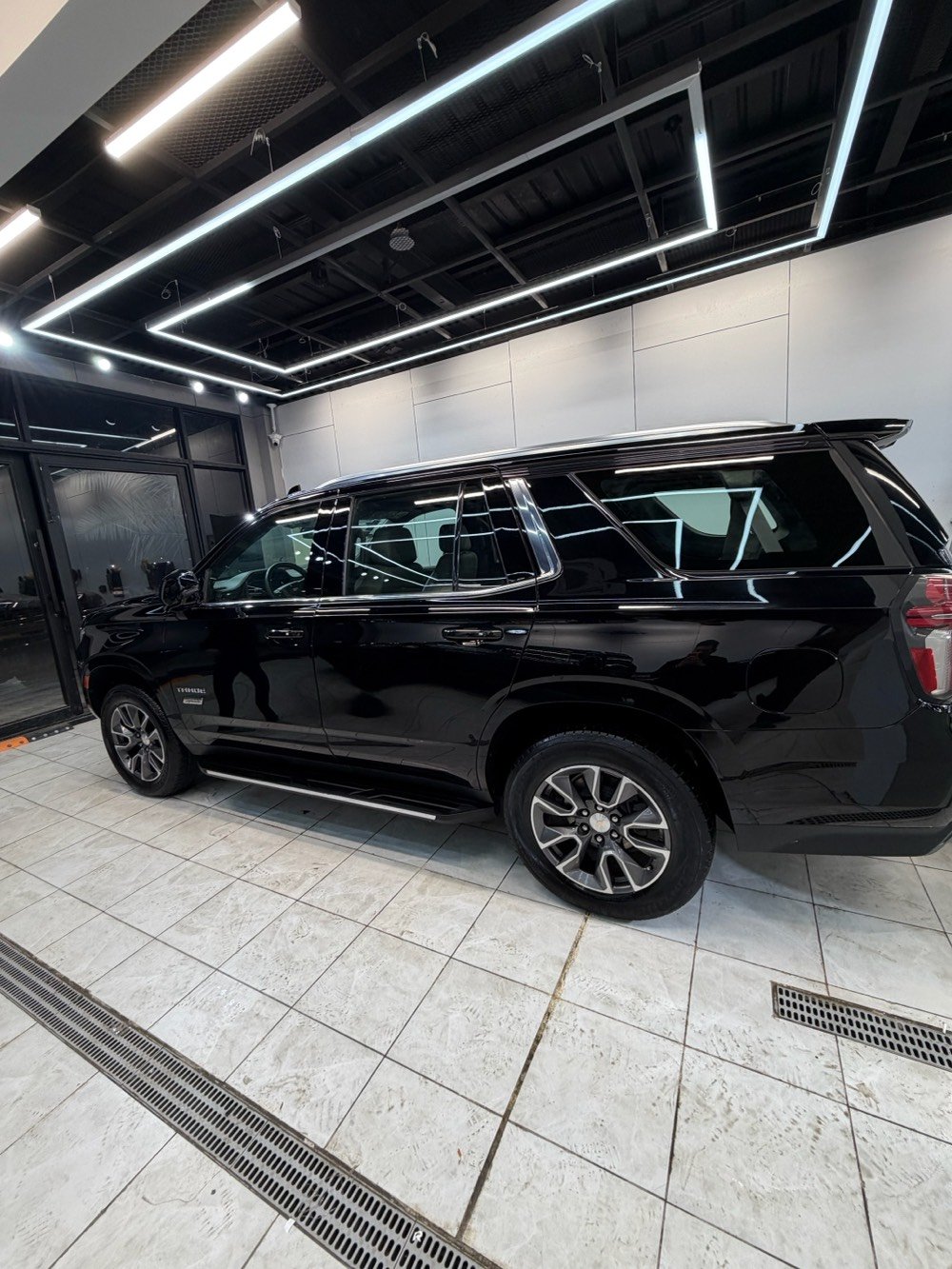 تاهو ٢٠٢٢ خليجي وكاله المنصور كفاله عامه من كلشي مغلفpbf  فول مواصفات LT بانوراما خمس كامرات جنطه كهرباءكشنات كلهن كهرباء توقف ذاتي رادارات بصمه جنطه ذكيه فول رقم بغداد بااسمي ماشيه ٦٠ الف للاستفسار اتصال بارقم *********** سعر ٤٩٥