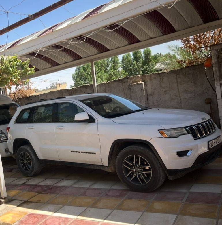 سلام عليكم
جيب مديل ٢٠١٧ وارد أمريكي رقم بغداد #

 انكليزي بسمي تحويل مباشر نضافه فول مكينه كير كفاله مكان حله مركز جوه سعرها ابيع ١٩٠$ سعرها سعر توسان.

سونارها منشور غير السونار اني تحمل مسوليه بي شي 

عدم المراسه تحياتي لجميع ***********
مكينه ٦ سلندر تخم تاير جديد بيها
