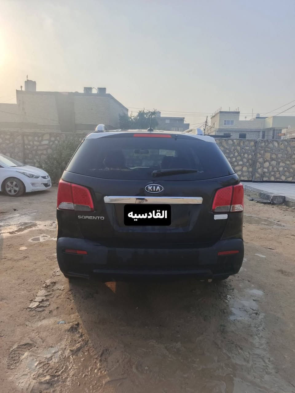 سلام عليكم للبيع كيا سونتو 2013 وارد امريكي سياره مصبوغة عام سياره كير مكينه حداديه تبريد خير من الله سياره حلو 7راكب سياره السعر 90 الاستفسار اكثر عل رقم *********** مكاني نجف واني خادم
