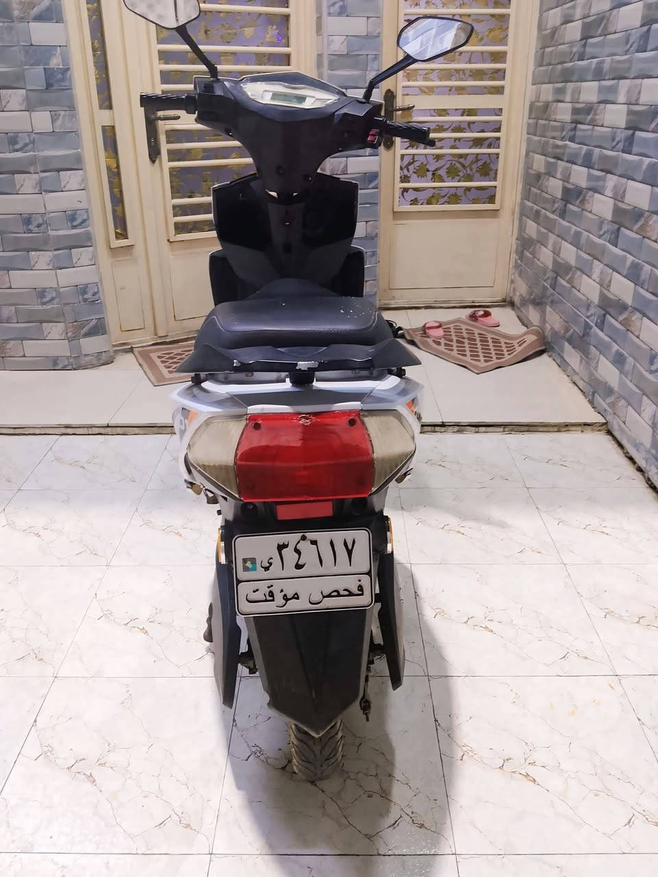 دراجه سكنس شحن للبيع
دراجه مرتبة بس الكفرات تعبانه ٤ بطاريات شهر ال٤ مبدلات  بعدهن جديدات 
تمشي سرعه ٤٨ تمشيك ٢٥/٣٠ كيلو وانت مرتاح  مكاني بغداد مدينة الصدر ***********
