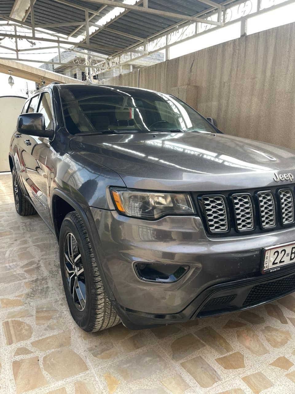 جيب لاريدو 2020
ضرر خفيف 
 صبغ جاملغ نفر وبوند فقط
مكفولة من الدواخل والشاصي والتكم ) البجم والمحرك ما مطخوخ بالضرر ( السيارة كفالة من محرك وكير وطخم وكلشي ) 
حساسات جانبية 
توقف ذاتي 
نظام ايكو 
كشنات جلد 
ماشية 64 الف
 رقم اربيل 
سنوية جديدة بأسمي 

السعر 235
وبيها مجال 
مكان السيارة موصل
رقم 

***********
***********
واتساب موجود
