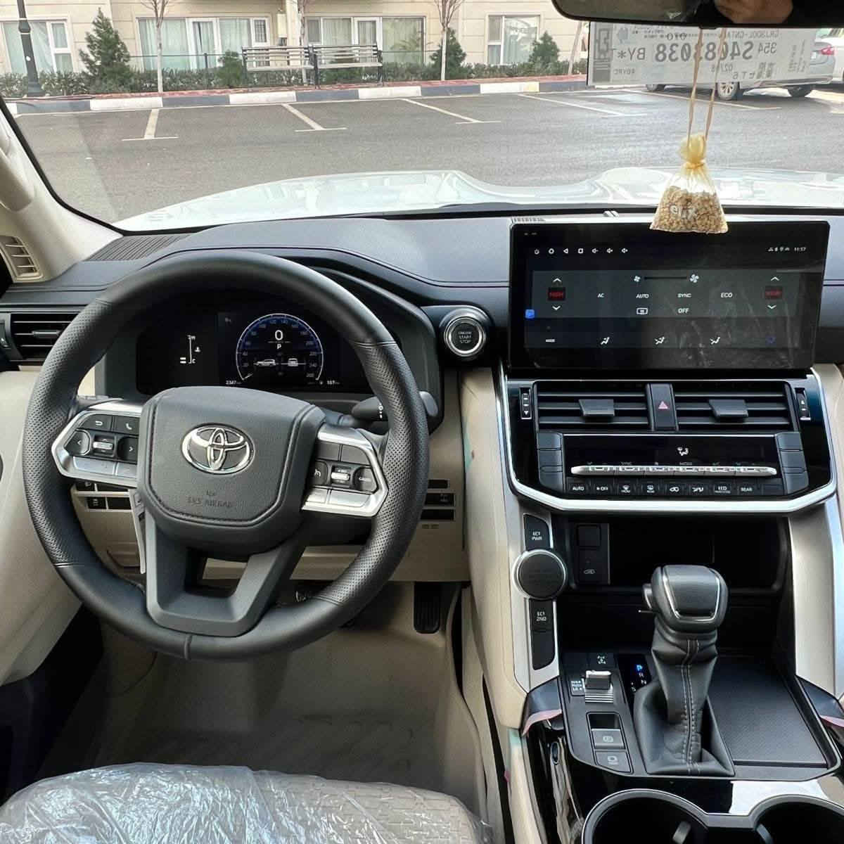 تۆیۆتا لاندکڕۆز 2025 سفری شەریکەی جیهان 
تەنیا 2 هەزار کیلۆمەتر ڕۆیشتووە 
خۆم بە سفری ڕامکێشاوە یەك دەستە 
زەمانی شەریکە ماوە
هیچی پێوە نیە 
نموونە لە جوانی و پاکی

سـعـر : لە کۆمێنت داوابکە ڕاستەوخۆ بۆت دێت 📥 

گێر و مەکیەنەی بەشەرت 
هیچ کێشەیەکی تێدا نییە 

ژمارەی خاوەنەکەی 
***********
