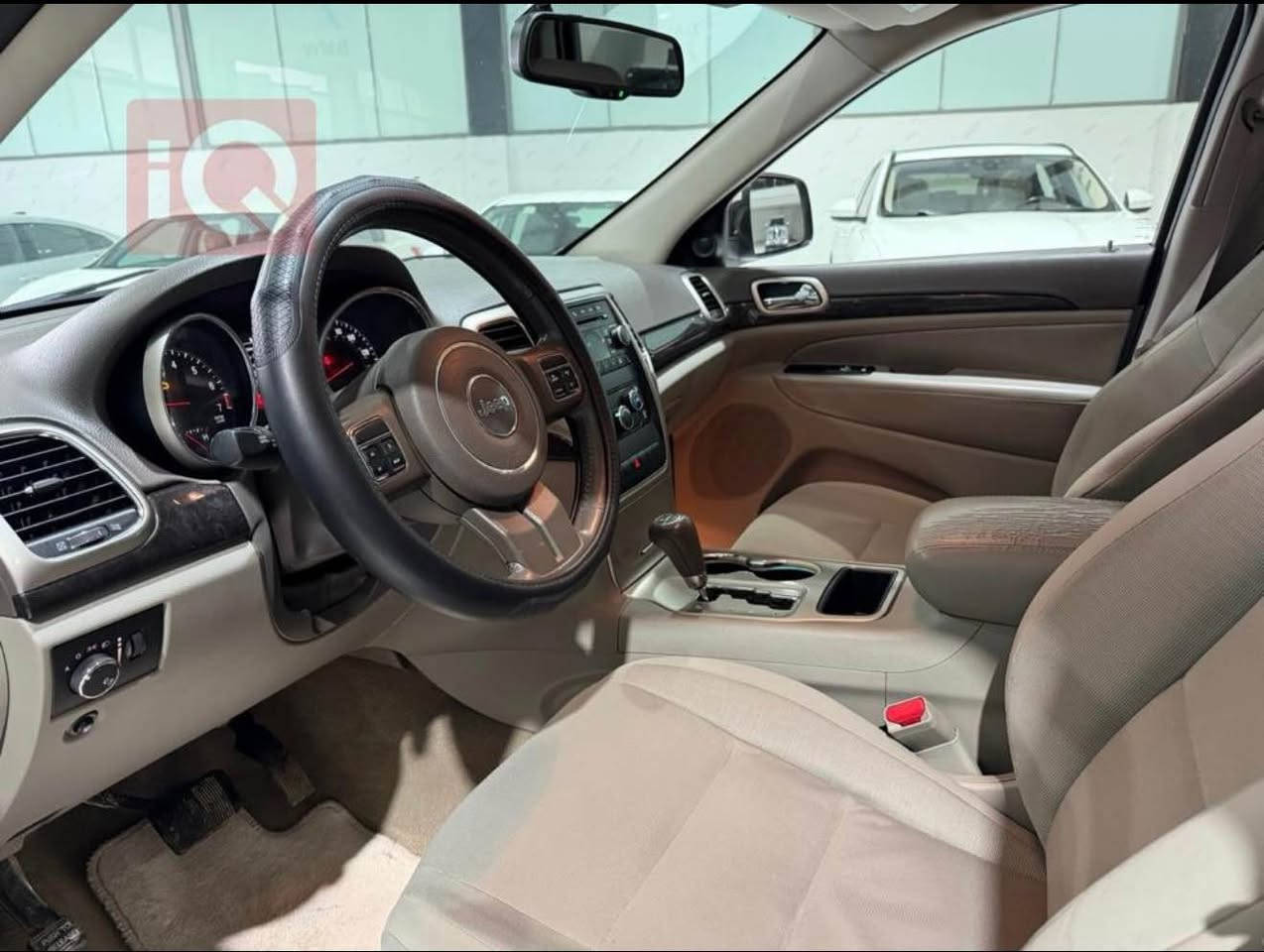 جيب جراند شيروكي موديل 2011 مواصفات دبل اكسن بصمه كاميرة 360 درجه بيها شبر صبغ على بوند سعر 165 ورقه اتصال على هذا رقم *********** دهوك, العراق
