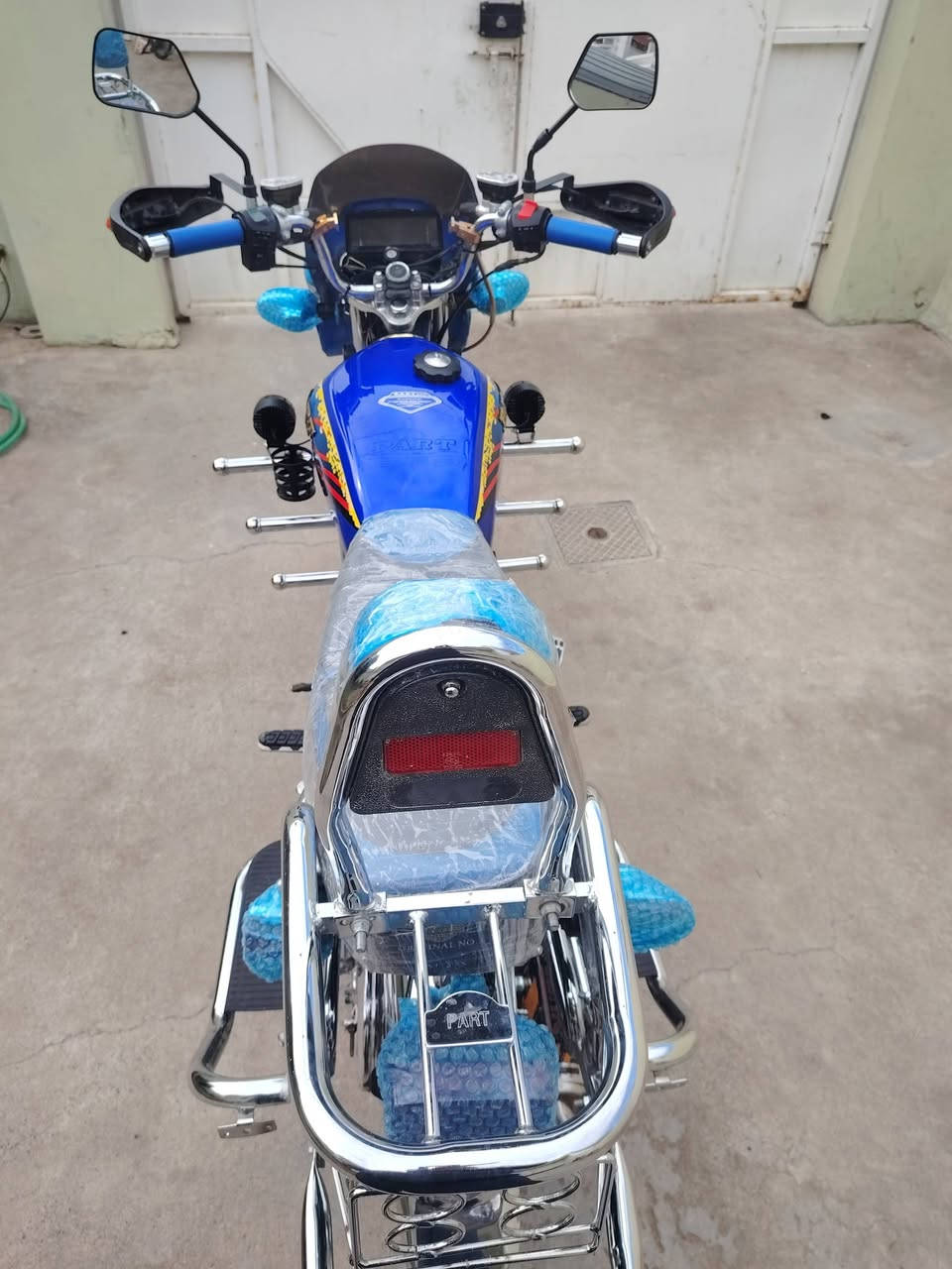 بارت عنتاني 25 سوري اصلي كامل ماكينة ٢٠٠ كبس منفس اصلي للبيع جهاز إنذار تشغيل عن بعد السعر 6 ورقات ***********
