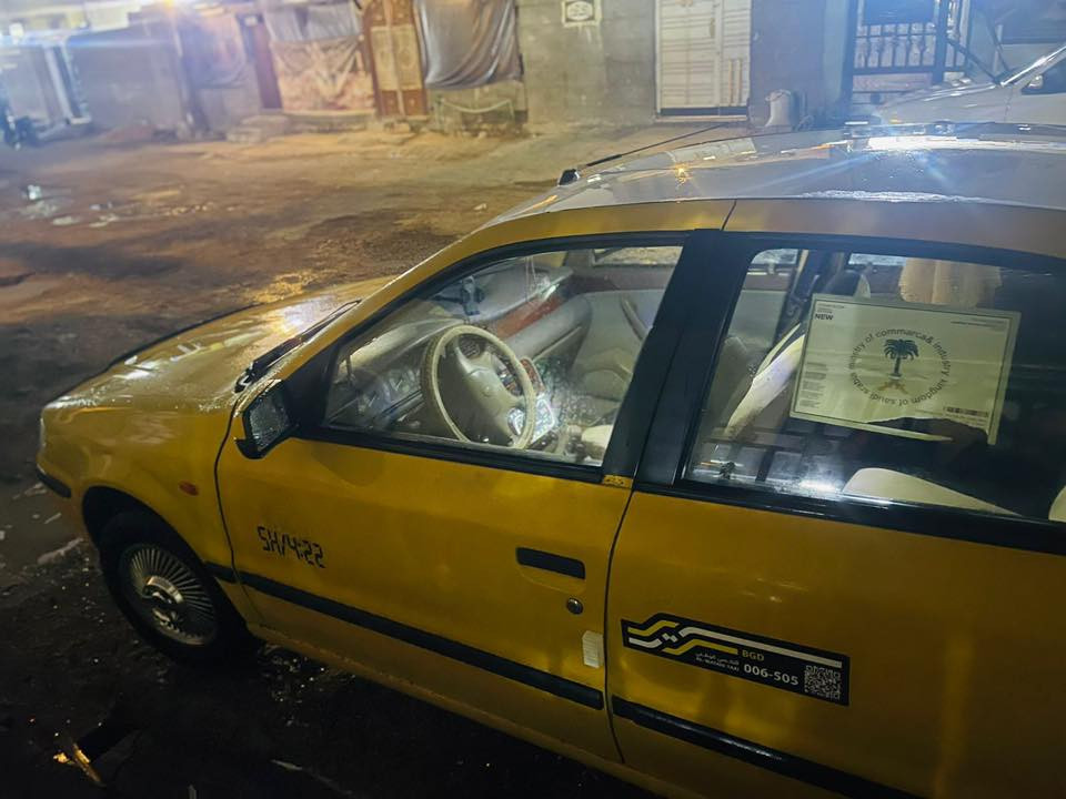 السلام عليكم سمند مديل ١٠ مبدل جاملغ امامي مكينه خير من الله مابيه أي ضربه السعر ٢٩ الرقم ***********
