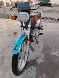 سيفان 19 نازل ب 20 دراجة كامله محرك خير من الله وراق كامله باقي تفاصيل...