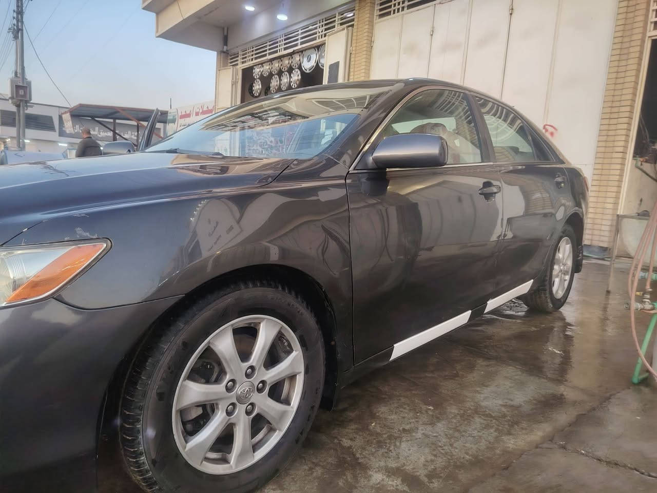 موديل ٢٠٠٧ بغداد حجم محركه ٢٤٠٠
مراوس ب فالفو دكتوره تك مربوطه صهريج 
***********
