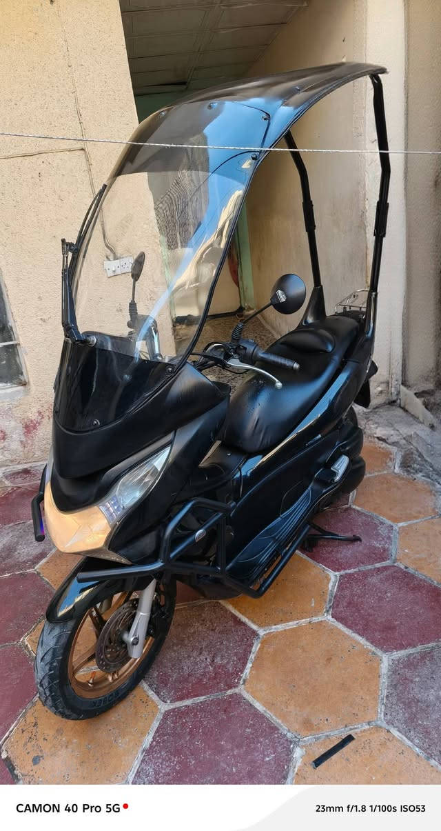 سلام عليكم دراجةpcxجيل اول بيه قمارة بلادي تدفة بل يدات كفاله عامه السعر١٦ورقة للاستفسار *********** مدينة الصدر
