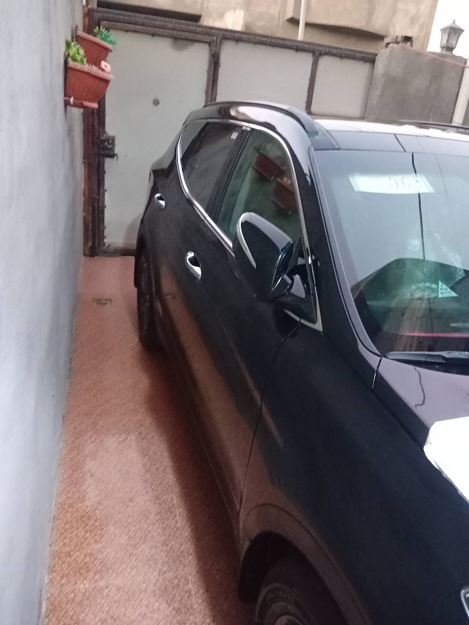 اسلام عليكم ....امرخصه مدير الكروب.،🩷.. سنتافي 2017 فول مواصفات للخيرر تحويل مباشر وارد امريكي ظرره بس بنيد والباقي كفاله سياره جديده وحله مكاني بصره ابو الخصيب ..السياره 4 سلندر GDi من الصور ولي يسءل عل مواصفاته السياره فوول للخير السعر 150 وبيه مجال قليل ... مامتواجد عل فيس هاذ الرقم ***********
