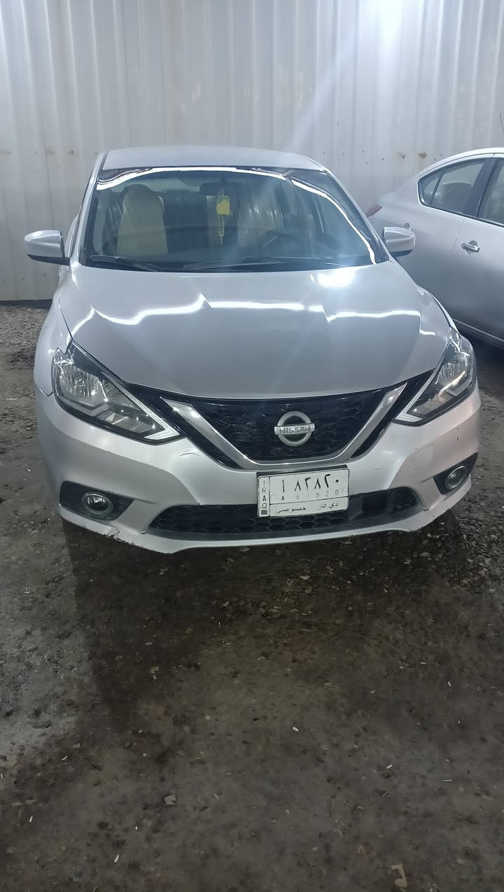 السلام عليكمم
سنترا موديل 2019 حره بأسمي تحويل ثاني يوم حادثه جاملغ وبنيد جهة السائق مواصفات بصمه شاشه تحكم ستيرن سياره جاهزه  رقم *********** السعر 120$
