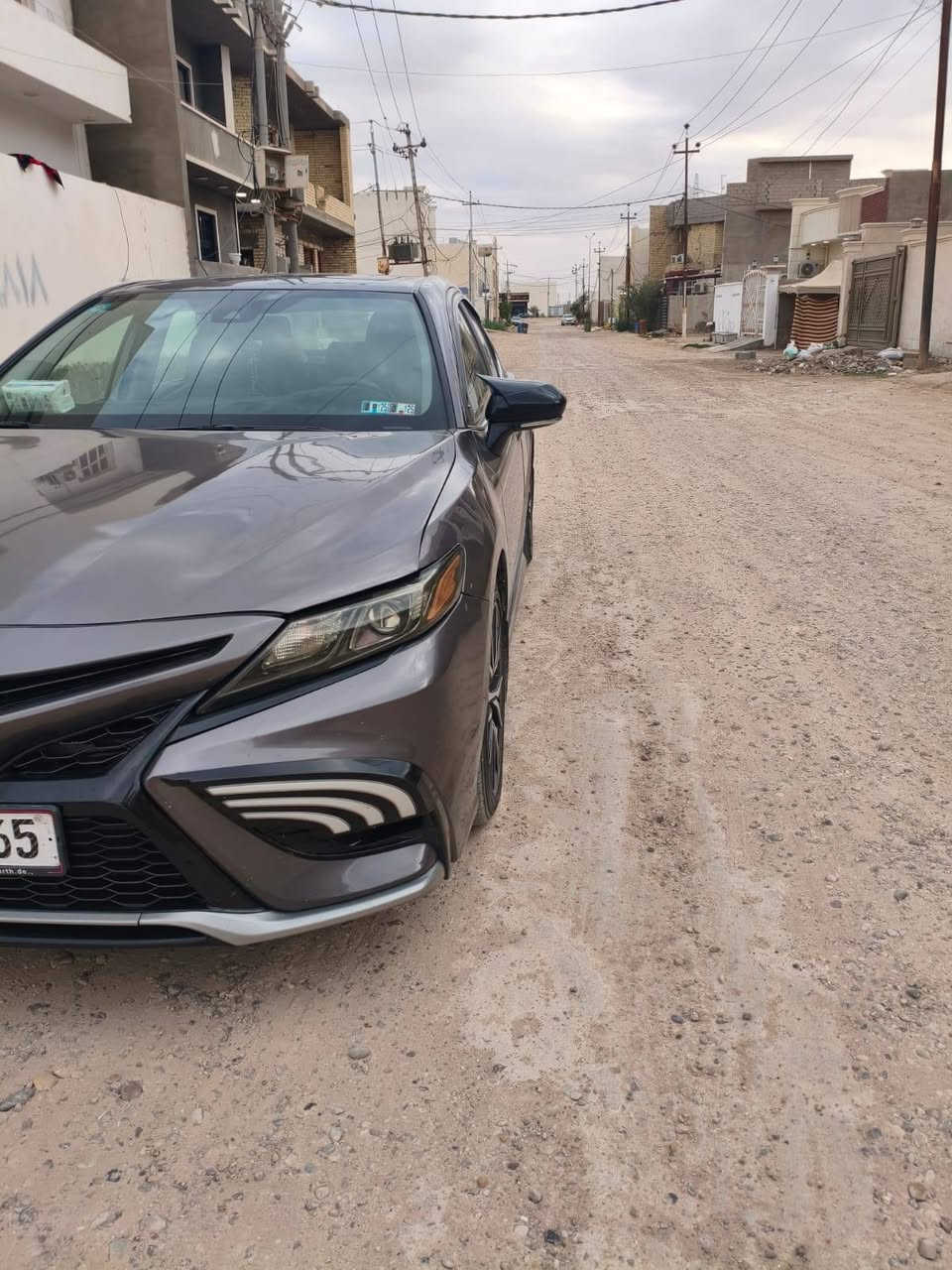 (للـبـيـع)
نوع السيارة: (تيوتا كـامـري )
موديل السيارة : (2024)✅
وارد السيارة : وارد امـريكـي 🇺🇸
فئة السيارة : (se) ✔️
ممشى السيارة : 60000 (كيلومتر)

مواصفات السيارة:  تكون مواصفات (من عدا فتحة السقف)…من كشن سائق كهربائي و كشنات الامامية السيارة تكون تدفئة وداخلية جلد  بلاد 
شفتات ستيرن تحكم كامل في مقود السيارة شاشة لمس تكون من ثلاث أنظمة قيادة فتحه سقف … وباقي الموصفات المعروفة لفئة السيارة تكون اعلى فئة (SE) بيها  موصفات  هواية 

حادث السيارة: بسيط قطعة وحده البنيد فقط الباقي كلها مكفول 
 
السيارة في حالة جداً ممتازة مابيهة اي نقص  سيارة نصبتهة هية سوالف بل صور وخير من الله سياقتهة استعمالهة…
للاسفسار الانتصال على الرقم الاتي 
السعر 21000 بيها مجال

***********
