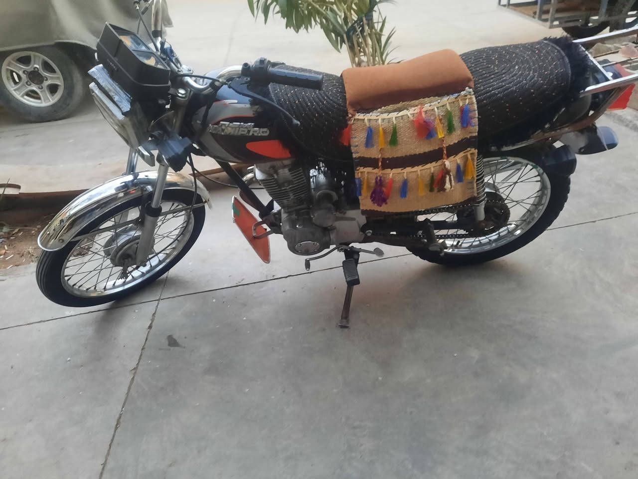 سلام عليكم دراجه ايراني للبيع ٥ كير سلف كهربائيات شغال موديل ١٨ العنوان خانقين الشراي يتصل والمو شراي لايتصل السعر ٣٥٠ قفل ***********
