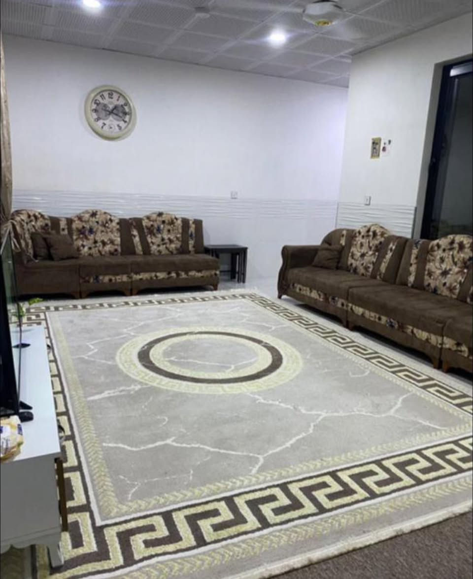 السلام عليكم غراض للبيع مكاني اربيل ويوجد توصيل للتواصل عالخاص او ***********
