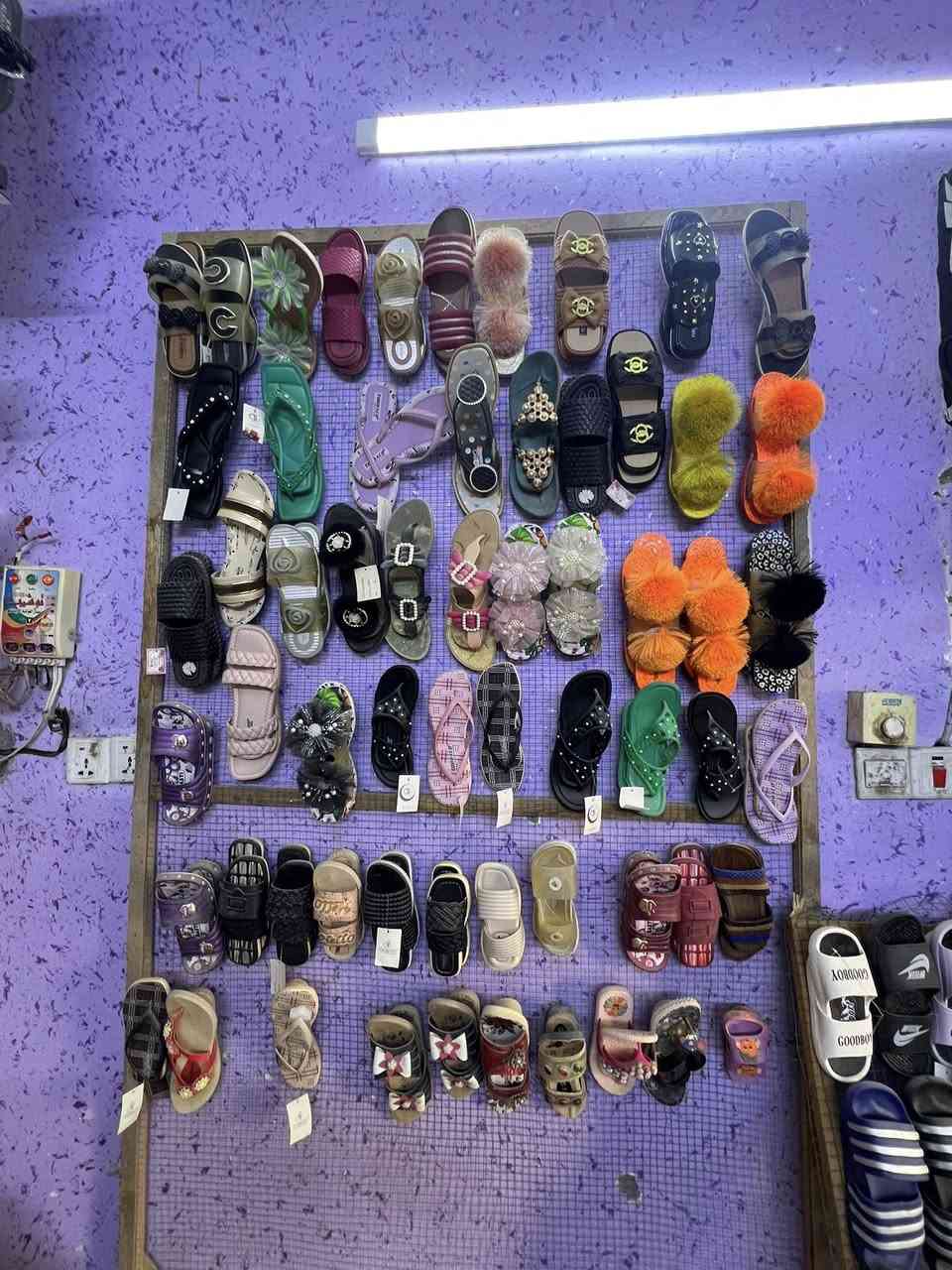 سلام عليكم محل للبيع شلع للاستفسار الاتصال على هذا الرقم *********** او مراسلة الصفحة
