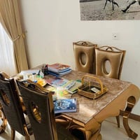 بغداد اعظميه • طاولة • أثاث