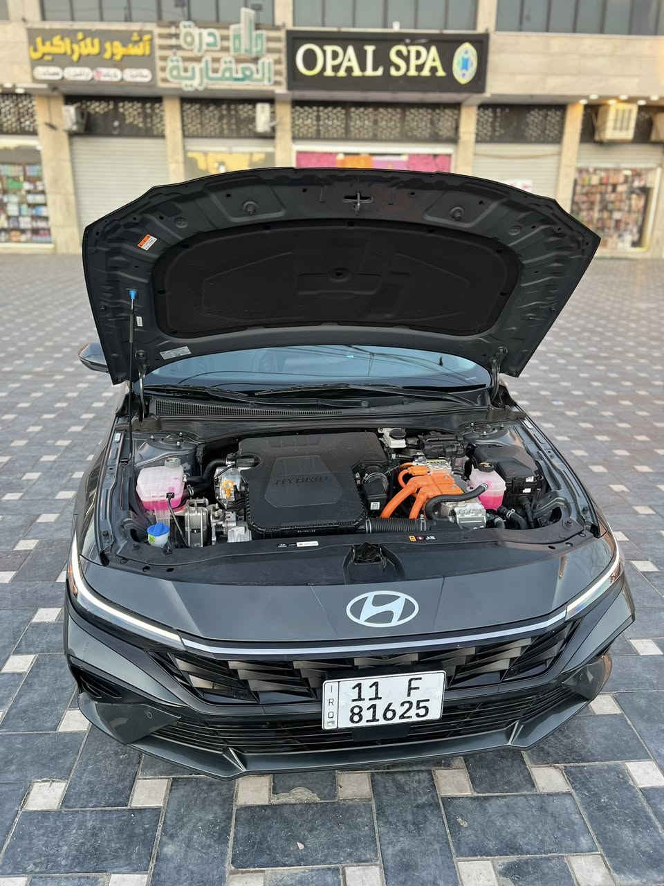 النترا  هايبرد2024  ليمتد
فول مواصفات
هايبرد وارد امريكي  بأسمي بغداد 
صور الحادث مرفقة بالمنشور
فقط بارد بل قماره عل كد الضرر وبل نقل صار بيها طخه بل صندوق ورجع بارد هم بس على كده بدون اي صبغ او تبديل السياره ليبل واحد 
فول مواصفات للاخير 1/1 
دخول ذكي
فتحة سلايد
بصمه ابواب لمس بصمه صندوق 
سستم سماعات BOSE
إنارة ترحيبية في قبضات الابواب 
صندوق ذكي يفتح عند الاقتراب 
رادارات 360  درجة 
نظام محافظة على المسار
قيادة ذاتية 
شحن لاسلكي
حساسات خلفية
اضاءة اماميه 3 عدسات 
بك لايت لد
كشنات جلد /تدفئة تبريد ب الكشن 
كشن السائق كهرباء خزن ميموري حركتين
تبريد شاشة مناخين منفصلين 
شاشة معلومات كبيرة 
شاشة عدادات دجتل
اوتوهولد autohold
هاند بريك بصمه finger brake 
وضعيات قياده ( سبورت ، نورمل ، سمارت)
مراية وسطية تعتيم ذاتي 
‏Abs &Esp
ماشيه 18
مكاني بغداد الشعب ***********

ا
