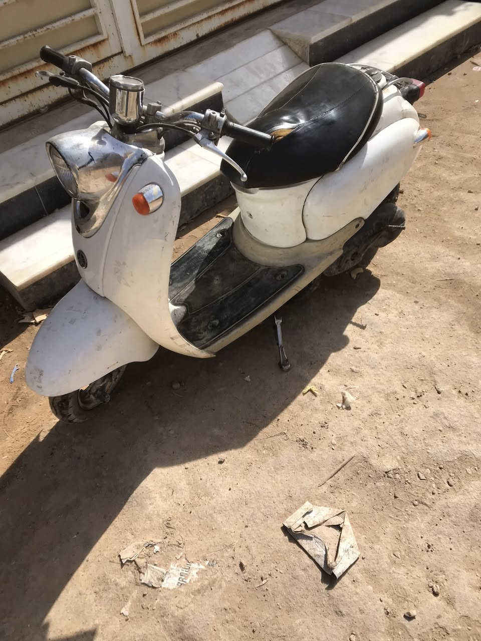 سلام عليكم 
دراجه كلاسك للبيع 
حلوه وكامله لاصوت كير 
لا صوت اكسن 
مكينه خرسه 
شغاله هندر واحد تشتغل 
السعر ١٧٠ بيهة مجال 
كربلاء حي الحر 
***********
