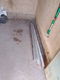 حديد درجة أولى • شباكين • متر ونص