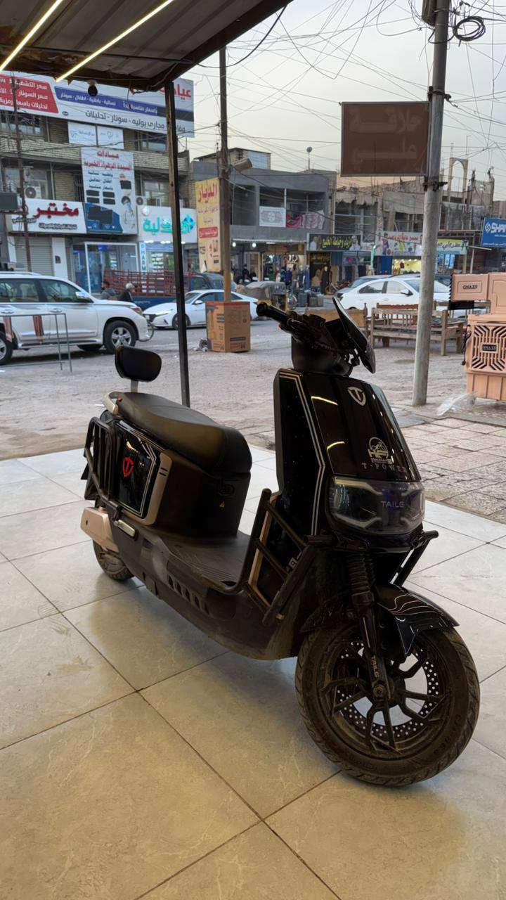 اسمهه TAiLG مواصفاته ست بطاريات 🔋 والملف 2500watt بيهه نظام الرجوع الخلف R تمشي 90حقيقي بيهه نظام تثبيت السرعه ARS  تحتوي ع 3 نمر دراجه نظيفه ملاحظاتها حيل بسيطة الصندوق كلش جبير واسع 2025 كلشي شغال بيهه السعر 850 تحتوي ع بصمتين تشغل عن بعد 
للاستفسار على هذا الرقم ***********
مكانه بغداد البياع الشرطه الرابعه
