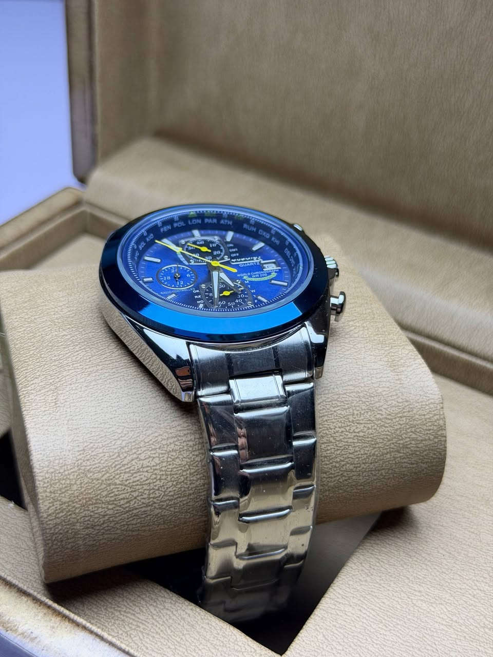 CITIZEN 
ماستر كوالتي سناتر شغالة 
ستوب ووتج 
ارقام واميال لامينوس فسفوري 
نافذ شهري 
سنتر ثواني منفصل 
نظام 24 ساعة 
ستانلس ستيل 
مقاومة للماء

25 الف على اول تم

ywLYjrCoJEiBMwhmyT


**إذا كنت صاحب هذا الإعلان وتريد حذفه لأي سبب، رجاءا أرسل رسالة إلى الدعم الفني**