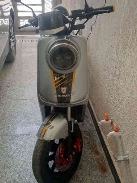 السلام عليكم الوحش               R11 ❤️‍🔥.                        للبيع 5 بطاريات     🈲.                             المميزات خير من الله            ✴️.                                  المكان البصرة شط العرب باب الهوى        🆑.                          نضام P رجوع للخلف             💯.                                  اشاير يمنة ويسرة كلوب الوان زنون                       الدراجة جديدة استعمال قليل                       تايرات جوبلس مرايات سلة كشنات جلد طبيعي [ سرعة 109 حقيقي 85 ⛔️ ] الدراجة مكفولة للاستفسار الرقم                                                    *********** السعر 💯❗️500
