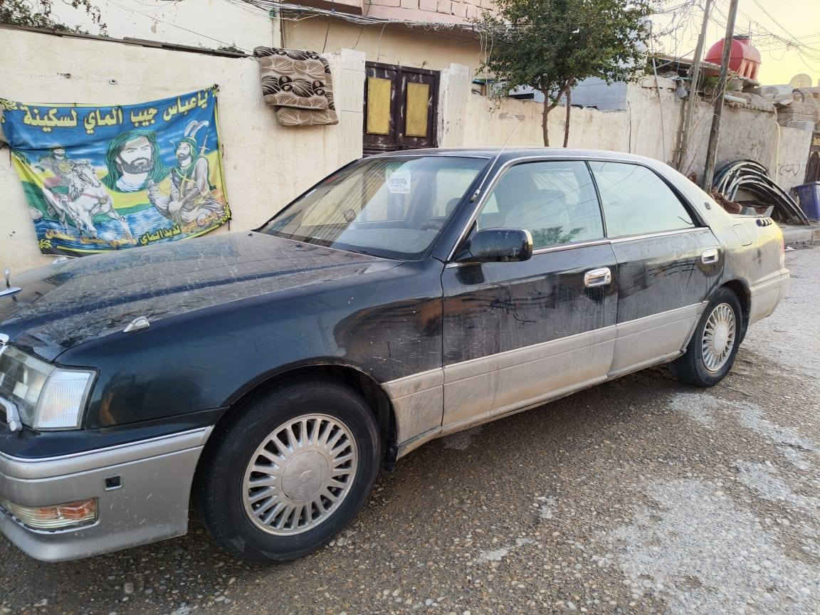 راس الثور مكينه وكير كفاله
تخم تاير 
حداد 
غرفه 
كهربائيات 
كله شغاله 
بيه قماره 
جاهزه 
تبريد 
السعر ٨٠ 
مكانه العماره كميت 
***********
***********
