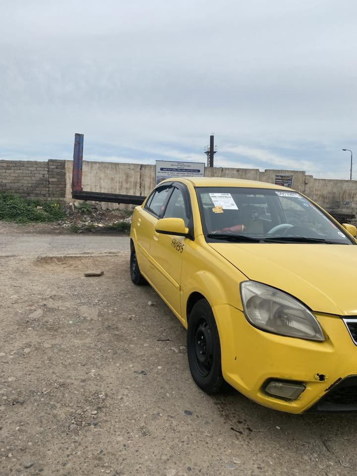 السلام عليكم كيا ريو 2011صاحبه متوفي مكاني موصل  يرهم معارض ***********بي واتساب اسيا 0771358445
