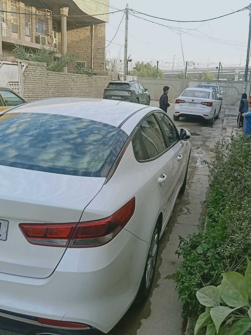 السلام عليكم  اوبتيما موديل 2018 السيارة
خليجي محرك 2000 السيارة جاهزة بالكامل  جديد السيارة ماشية 89الف  ب185  مكفولة  للاستفسار الاتصال على الرقم ***********
***********
