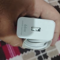 شاحن أصلي • ٦٦ واط • هونر