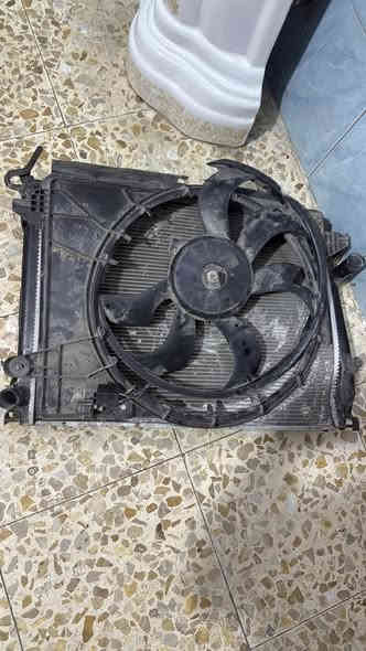 للبيع تريد شلع تريد  مفرد بس هذني عندي كلهن اصليات ***********مكانهن بغداد
