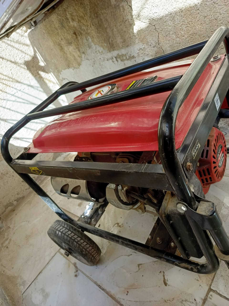 200 الف مجمع حطين ***********
