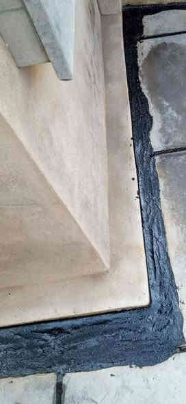 السلام عليكم اسطه ماستيك وفلانكوت درجة أولى (قلع ماستيك القديم واضافه ماستيك جديد مستوى الشتايكر تزفيت السطح والجدار بل افلانكوت شغل درجة أولى كرسته وعمل كله عليه والي يريد يتصل *********** مامتواجد على فيس
