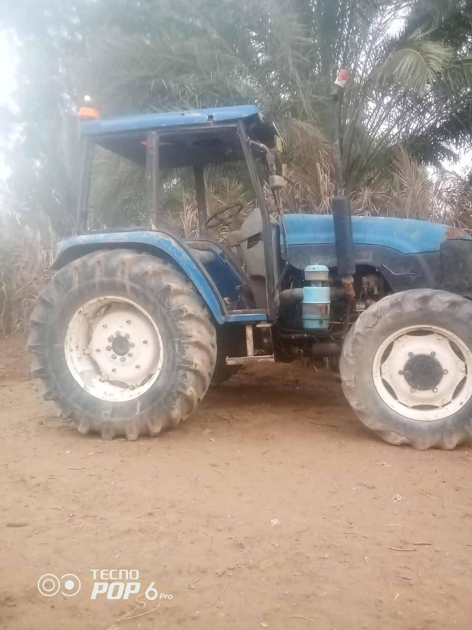 السلام عليكم مكينة للبيع فتون 2006التفاصيل على الرقم الاتي ***********الرقم بي واتساب
