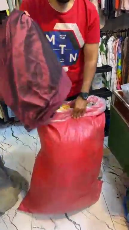 ياالله كسرجديد مزلي جديد غير مستخدم


**إذا كنت صاحب هذا الإعلان وتريد حذفه لأي سبب، رجاءا أرسل رسالة إلى الدعم الفني**