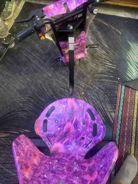 السلام عليكم 

درفت للبيع نظيف كلش 
سعرة 125 الف

***********
