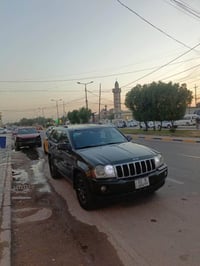 شلونهم الغالين  جيب شيروكي لاريدوا  2007 6 سلندر  3700 رقم بغداد هزة ج...