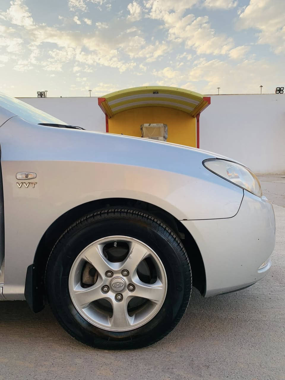 هۆندا ئاڤانتی2010
نمونە لەجوانی کامل مەسرەف کراوە بۆ هیچ مەگەڕێ 
ڕۆن تازە گۆڕاوە
٤ویلو تایەی لۆک 
بەردی گۆزی تیایە بەشەرت
سەیارەکە فولە تەنیا سڵایت نیە

گێڕ مەکینەی بەشەرت✅
کارەبای بەشەرت✅
سەقفی بەشەرت✅
دەحمو لێداویبەشەر✅
absمەزبوت
کامل مەسرەف کراوە 

نرخ 50گەلاو مەجالێکی کەم
***********
