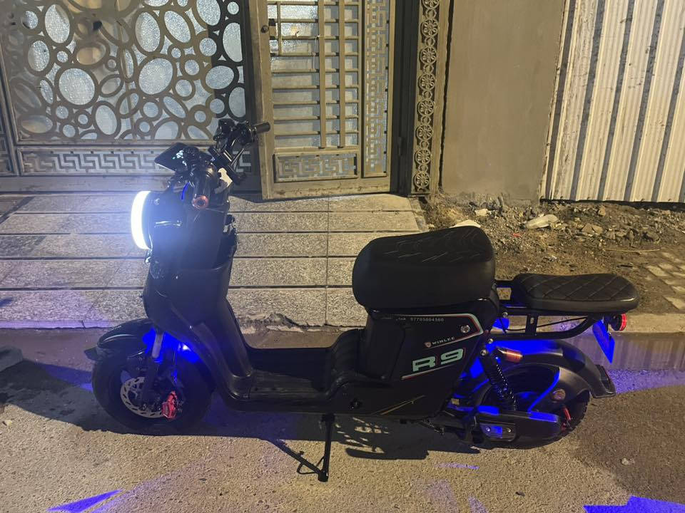 سلام عليكم دراجة شحن للبيع موديل 2025 الدراجة نضيفة مبدل بس بطاريات 
السعر 380  وبيهة مجال العنوان البصرة ياسين خريبط رقمي ***********
