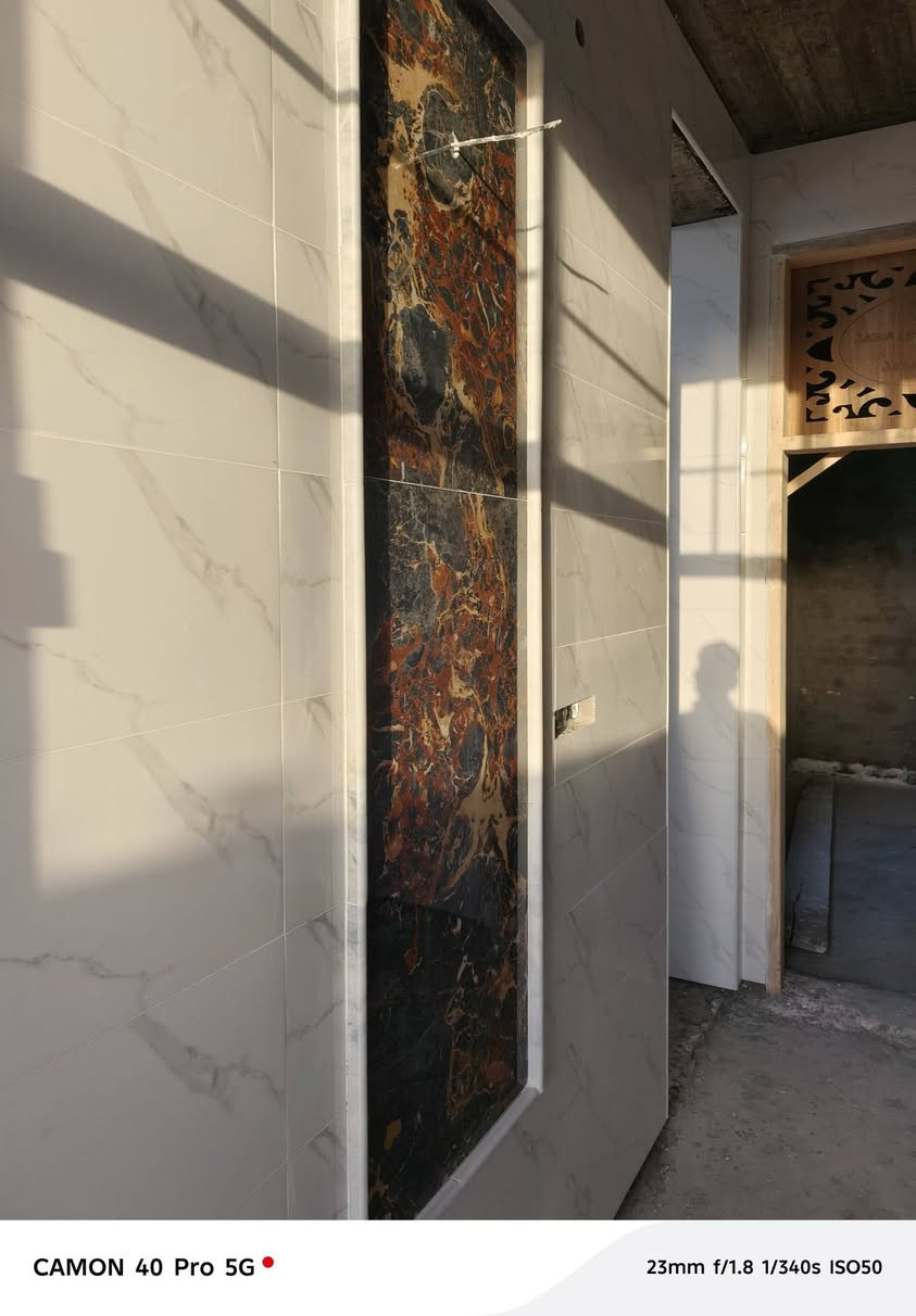 بناء بيوت وتسليم مفتاح  بل لاقساط والنقد
ترميم البيت وتسليم مفتاح بل الاقساط والنقد 
ملاحظه في حاله البناء في القسط يدفع نصف المبلغ مقدما والباقي كل شهر 500الف دينار وحسب المواصفات المطلوبه 
 اما في حاله النقد يكون العمل ودفع اجور البناء على شكل ثلاث دفعات وحسب نسبه الانجاز.. 
للتواصل الاتصال 
***********
*********** ابو نمر الجبوري 😍
