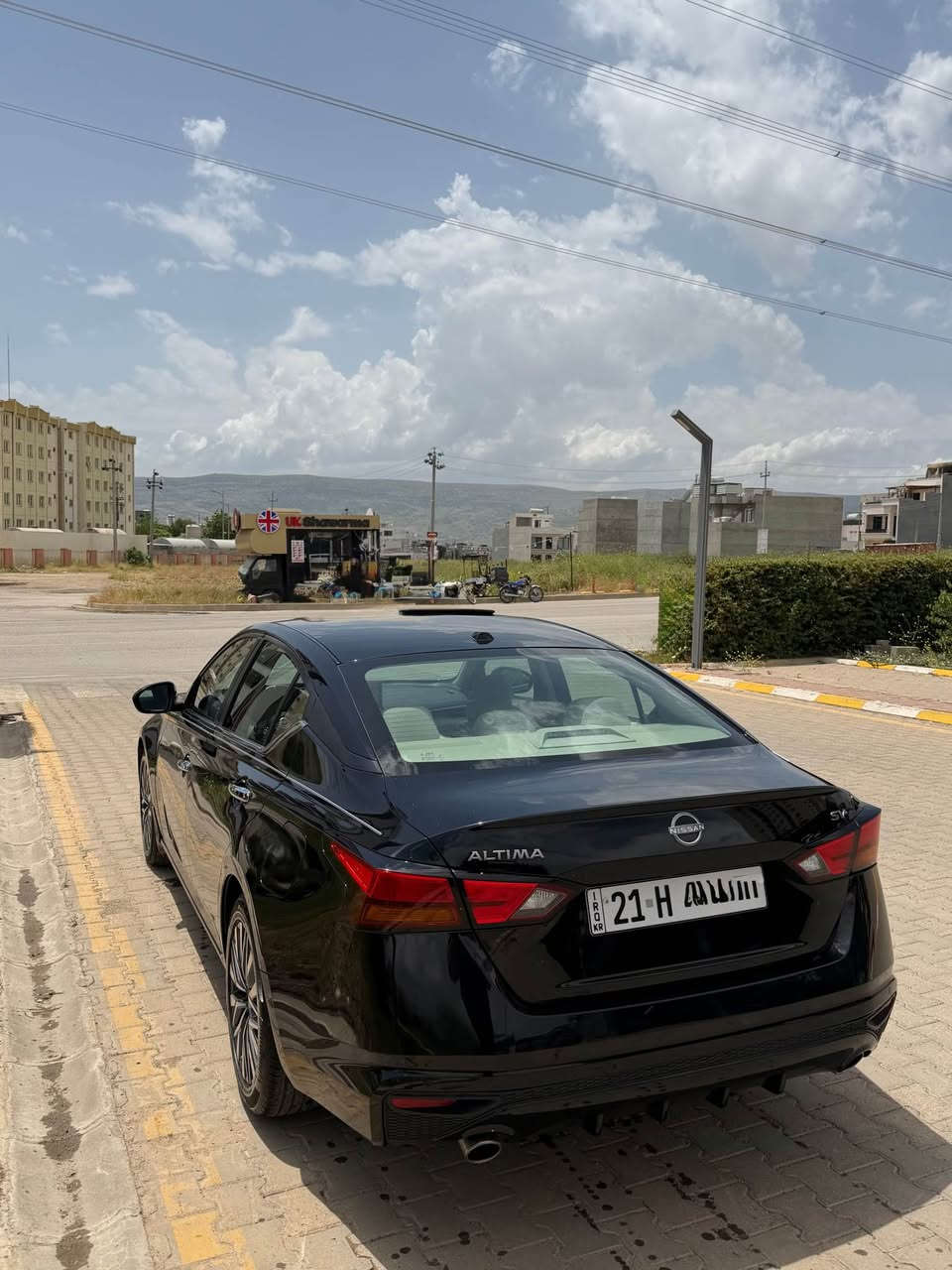 نیسان ئەڵتیما ٢٠٢٣ 
مواسەفات SV پڵەس
بێ دەبڵ ئەکسل 
بێ تۆڕبۆ
بیلاد ناو زەرد 

سلاید و ناو زەرد
دەبڵ ڕاداری پێش
ڕاداری دواوە ئۆتۆ ستۆپ
ڕاداری ئاوێنە
کامێرە
بەسمە و شەغال
کوشن کارەبا

٤١ هەزار  مایل ڕۆیشتوە
بێ بۆیاخ و گۆڕاوە ٣ پەڵە PDRی هەیە
بێ ئێرباگ کامل ئێرباگ بیلادییە...
سەیارەکە ڕەقەم سلێمانیە و سەنەوی و ڕەقەم و تایەی تازەیە

تەحویل و غەرامە و گێڕ و مەکینەی بەشەرت 

*********** السليمانية, العراق

