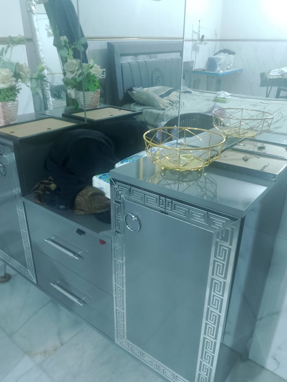 غرفة نوم تركي 6 قطع ب900 مكان بغداد الشرطه الخامسه تواصل ع رقم واتساب ***********
