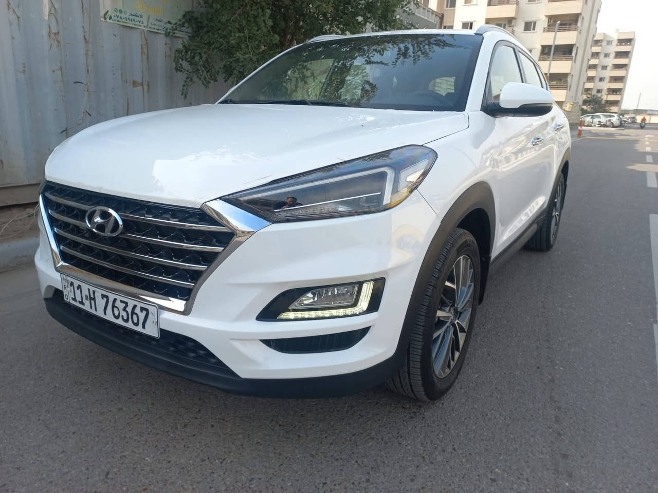 السلام عليكم ...
توسان خليجي موديل ١٩ ماشية ١٠٥ الف كم مكفولة من الصبغ بيها بارد بالبنيد بالكصة فوك العلامة وبيها حالوبات ناعمات بالقمارة والبنيد فقط بالسونر تبين بالعين ما واضحات .
مواصفات السيارة ....
٥ عدسات . كشن كهرباء . كراسي جلد مشمشي وبيجي . داخل صاج . تبريد قطعتين . مري شفط . اشاير مري . لد امامي نهاري . داش كام تسجيل وتصوير امامي وخلفي . 
السعر ١٨٤ ورقة بيها مجال مكانها بغداد *********** . تحياتي للجميع
