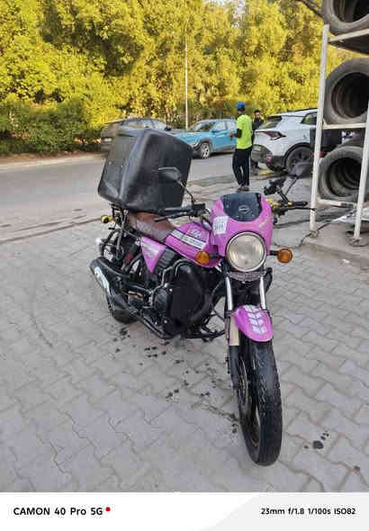 السلام عليكم
دايوان موديل 2023 الدراجة مرقمة تحويل ثاني يوم 
الدراجة خير من الله تجي تشغل وتطلع تراي وين ميعجبك 
جيب فيتر وتعال افحص 
كل نواقص ما بيها كلها شغالة الدراجة وهاي الصور يمك الدراجة مكفولة من كلشي 
السعر خاص 
رقم الهاتف: ***********
