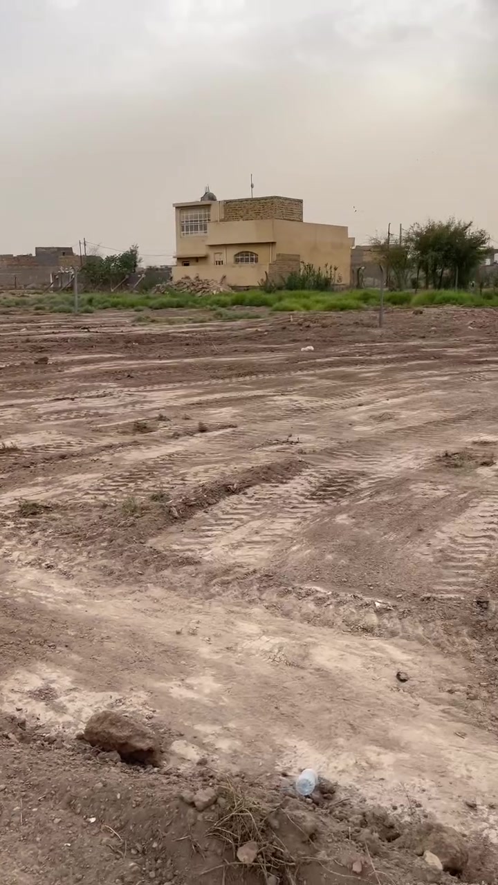 قطع اراضي ( مساحات مختلفه )
1000م

500م

400م

200م

150م

الموقع// طريق المعاره ( حي السجاد) شارع الكافتريا 📍

السعر // سعر المتر ٥٥ وبي مجال 

طابو زراعي سند 25

تحويل مباشر بأسم المشتري 

خدمات كامله متوفره 

الاستفسار اكثر اتصل او مراجعة مكتب ( البرق الهندسي)

الكائن طريق المعاره مقابيل الغسل 

***********

***********
