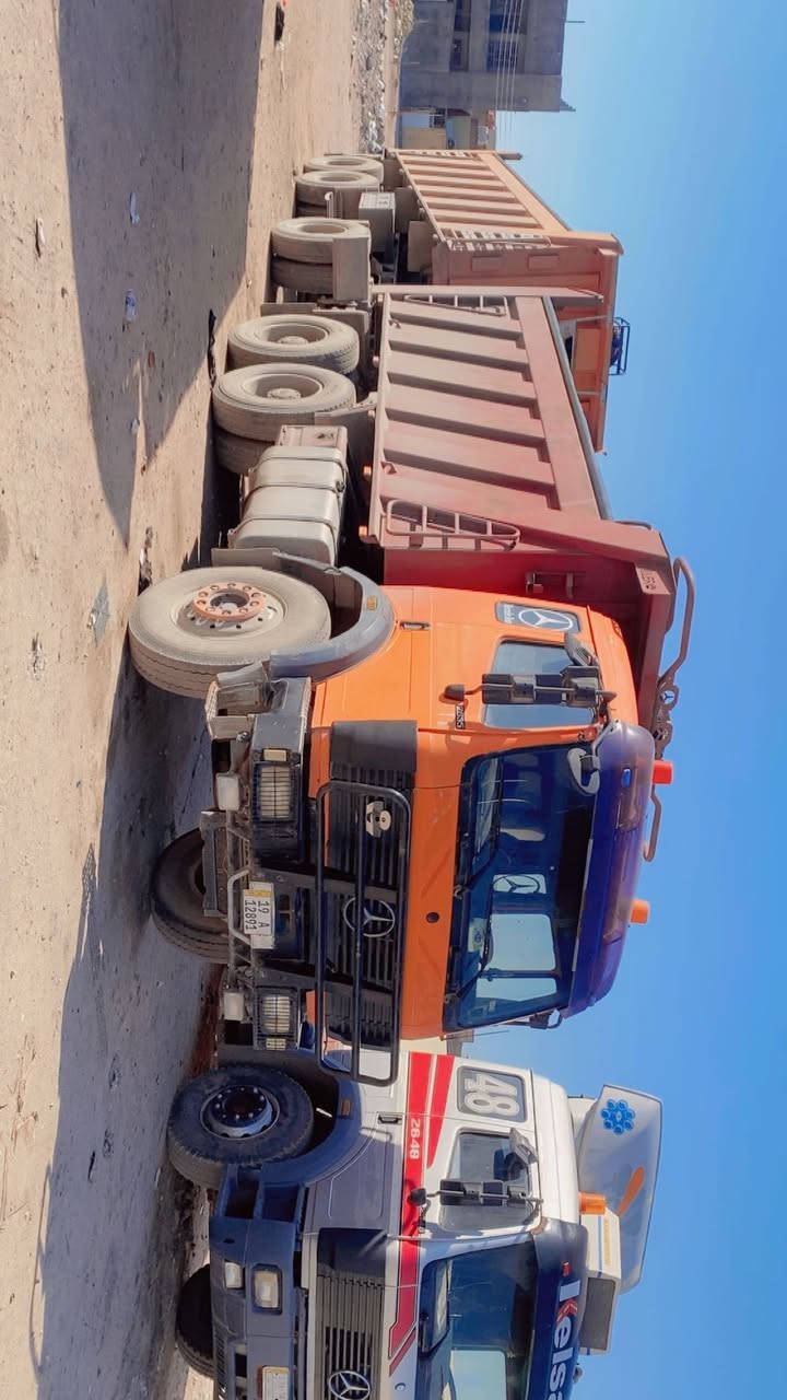 للبيع الاستفسار ع الرقم ***********
