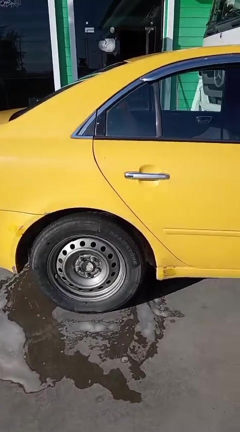 السلام عليكم سيارة للبيع سوناته 2008 كير عادي مكينة 2000 :كير وحدادية وتخم تاير جديد دواخل نظيفة تبريد ثلج🥶🥶🥶 سيارة خير من الله ونظيفه سعر 83 وبيها مجال         الطيبين. العنوان ميسان / العمارة استفسر الاتصال علَئ الرقم التالي.  ***********
